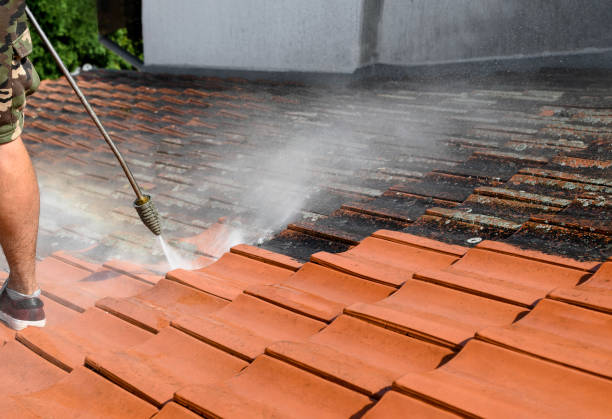 Best Sidewalk Pressure Washing  in Cheney, WA